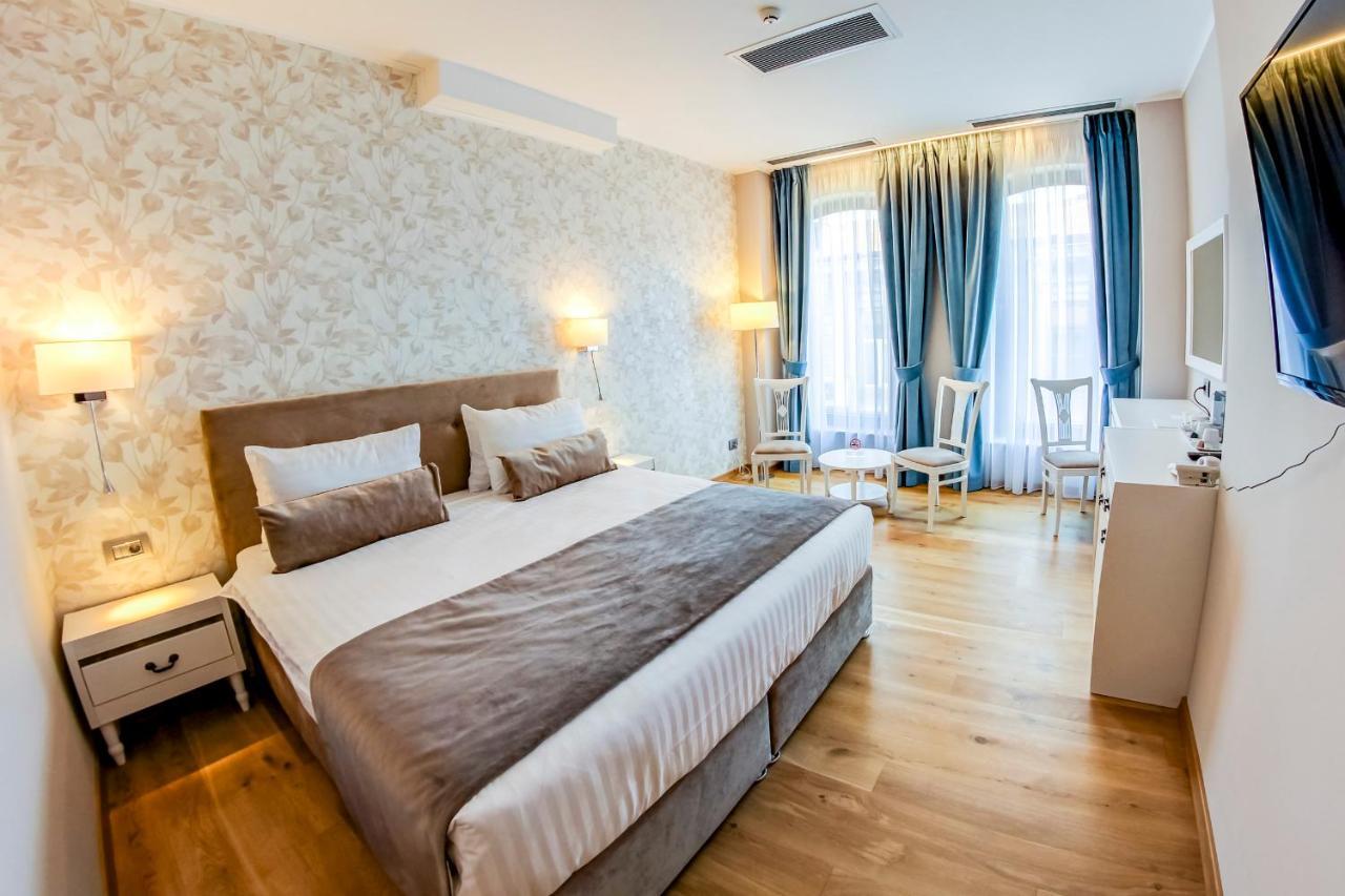 New Era Hotel Old Town - Covered Pay Parking Within 10 Minutes Walk Bucureşti Eksteriør bilde